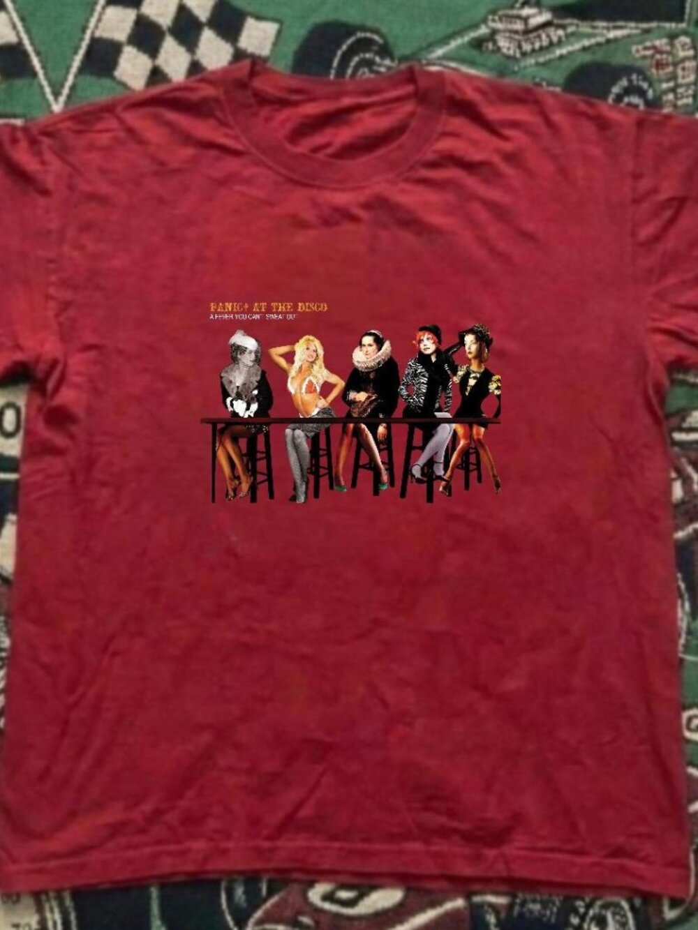 Gildan Heavy Cotton “Ladies of the 80s” Graphic T-Shirt Red Style